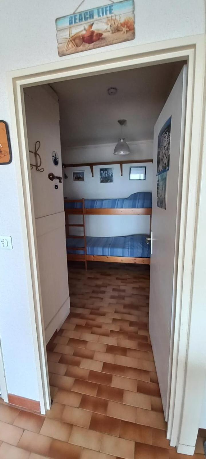 Appartamento Bright 26 M With Pool And Sea View